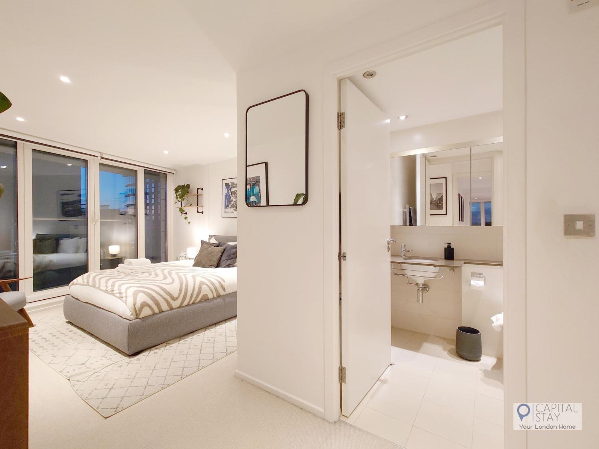 Deluxe Two Bed Apartment With River & City View Londres Exterior foto